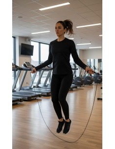 CALZA LARGA NEGRA Y REMERA...