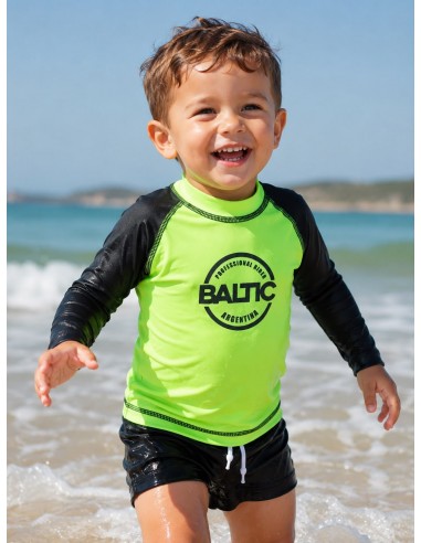 Remera Klas Verde Fluo combinado con...